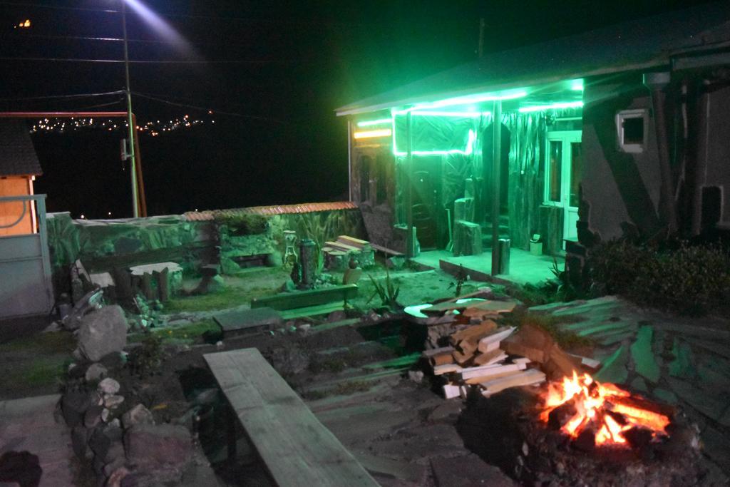 Qusha Guesthouse Meeting In The Mountains And Views Kazbegi Exterior foto